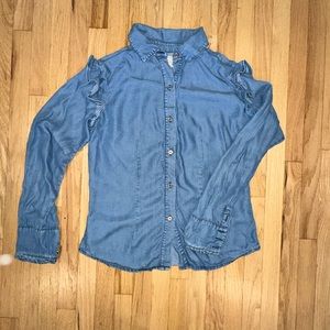 Denim bottoms up blouse